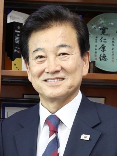 정동영 통일부 장관 공식 사진 (2025년)